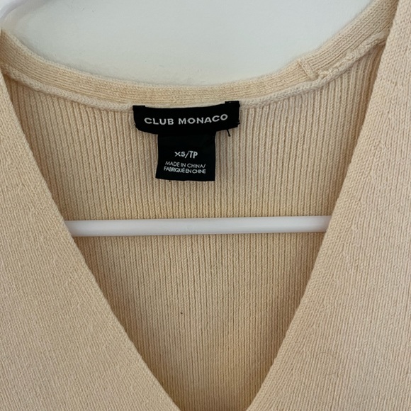 Club Monaco Merino Wool Cream Short Sleeve Knit Top, Size XS - Picture 7 of 10